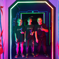 Lasergame - Turnaj - All black vyherci2.jpg